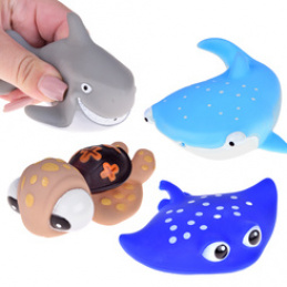 Rubber bath animals x4 Turtle Shark Whale Ray ZA5858 universal