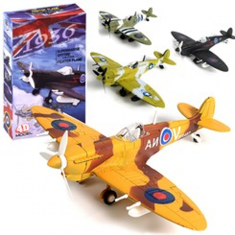 Plastic folding plane 1:48 ZA2590